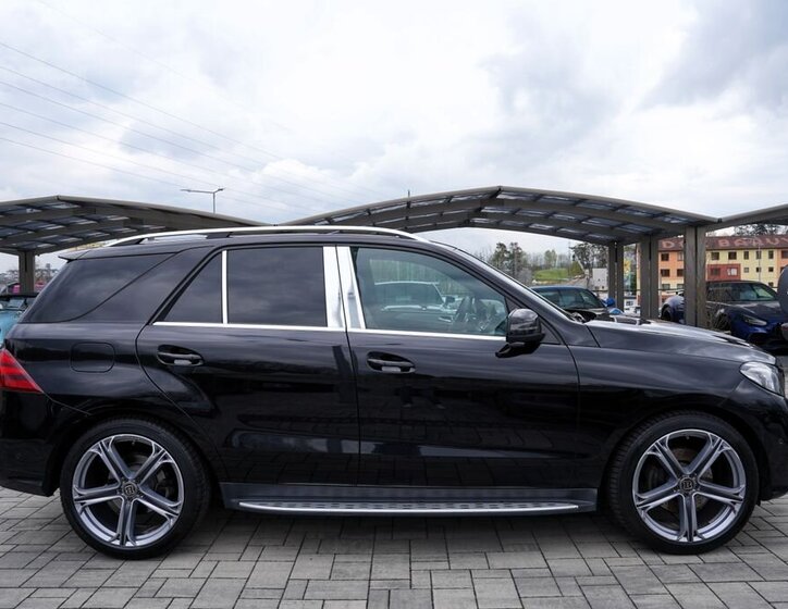 Mercedes-Benz GLE SUV / Terénní 3,0 l 190 kw