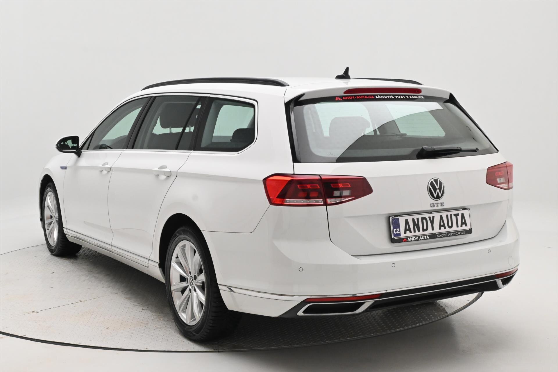 Volkswagen Passat Kombi 1,4 l 115 kw