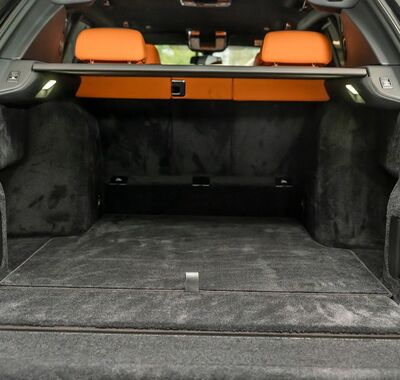 Rolls-Royce Cullinan 23