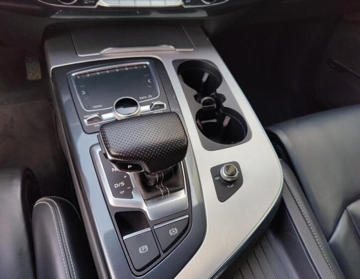 Audi Q7 37