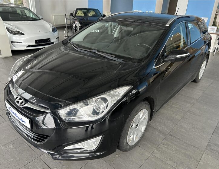 Hyundai i40 Kombi 1,6 l 99 kw