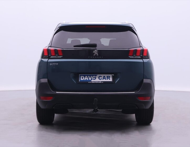 Peugeot 5008 6