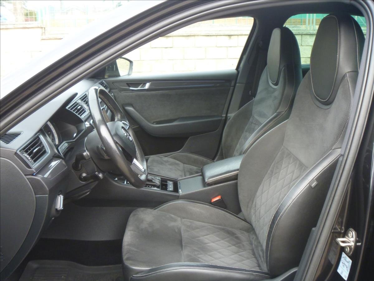 Škoda Superb Liftback 2,0 l 140 kw