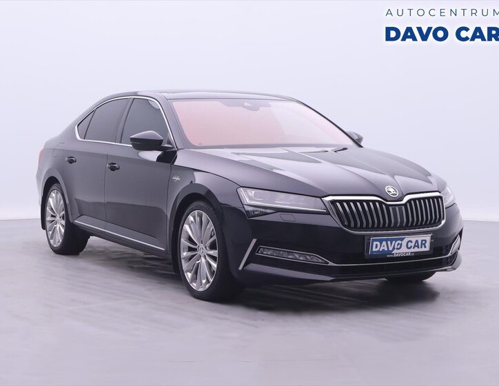 Škoda Superb 1