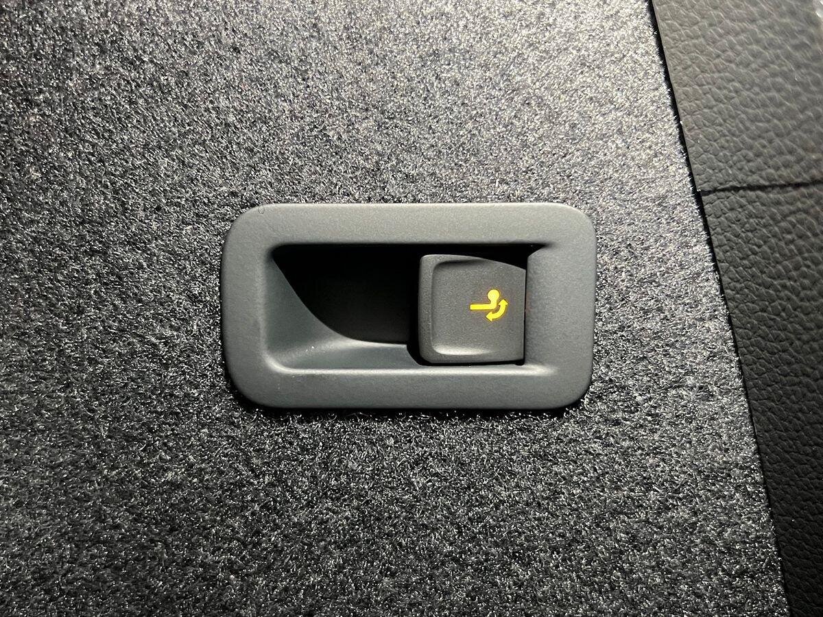 Škoda Karoq SUV / Terénní 1,5 l 110 kw