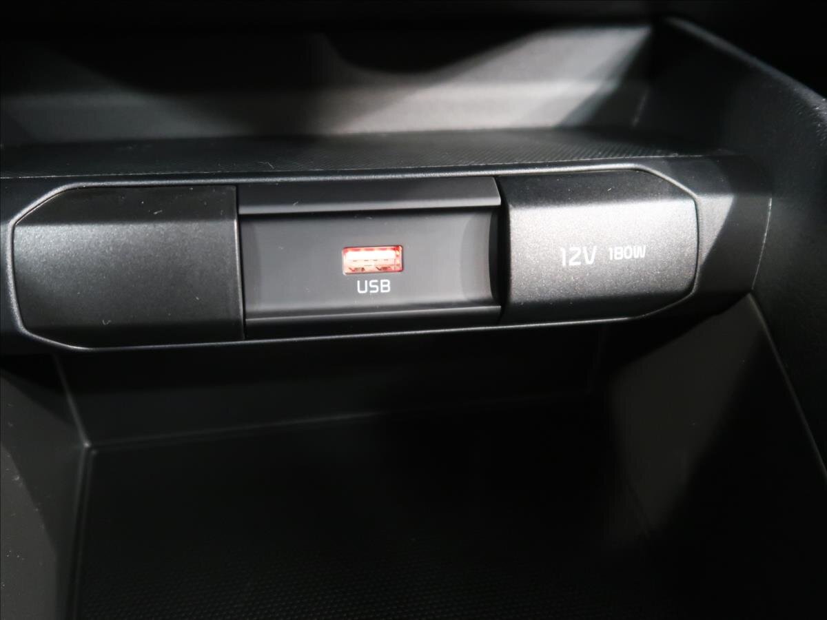 KIA Stonic SUV / Terénní 998,0 74 kw