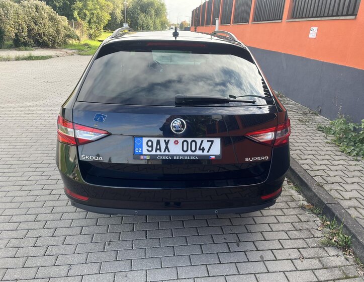 Škoda Superb Kombi 2,0 l 110 kw