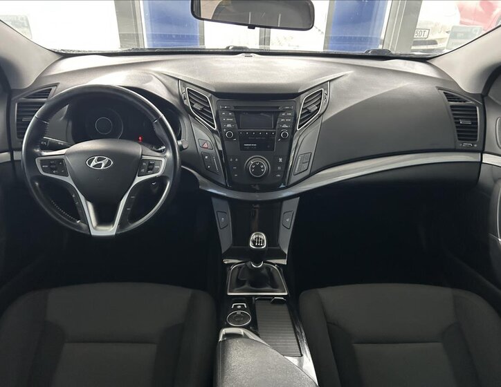 Hyundai i40 Kombi 1,6 l 99 kw