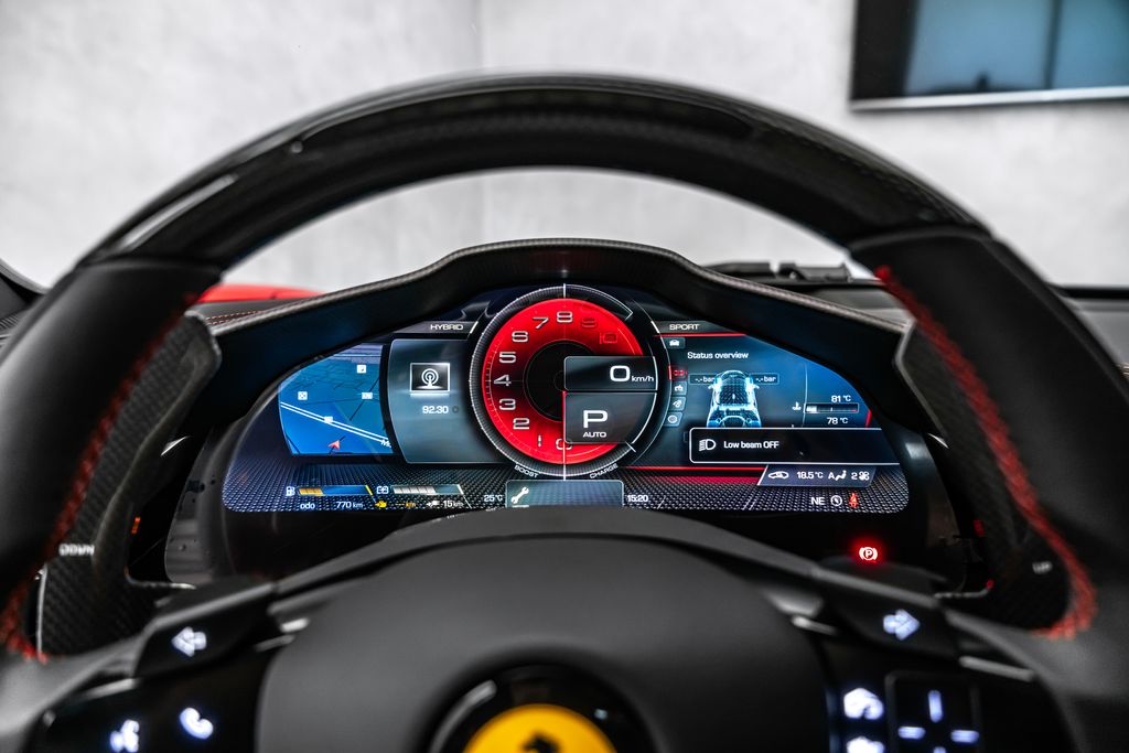 Ferrari SF90