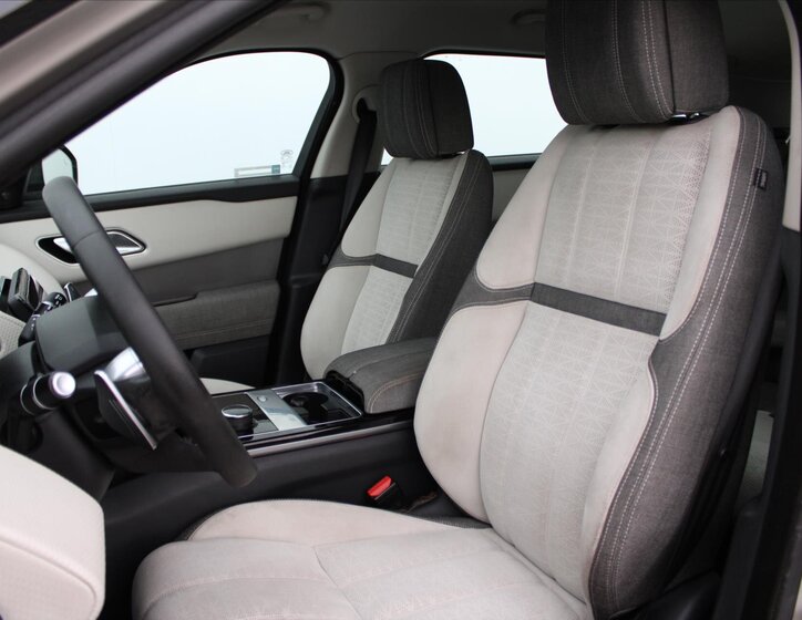 Land Rover Range Rover Velar SUV 3,0 l 221 kw