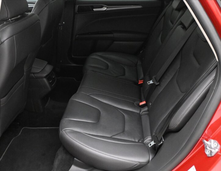 Ford Mondeo Liftback 2,0 l 110 kw