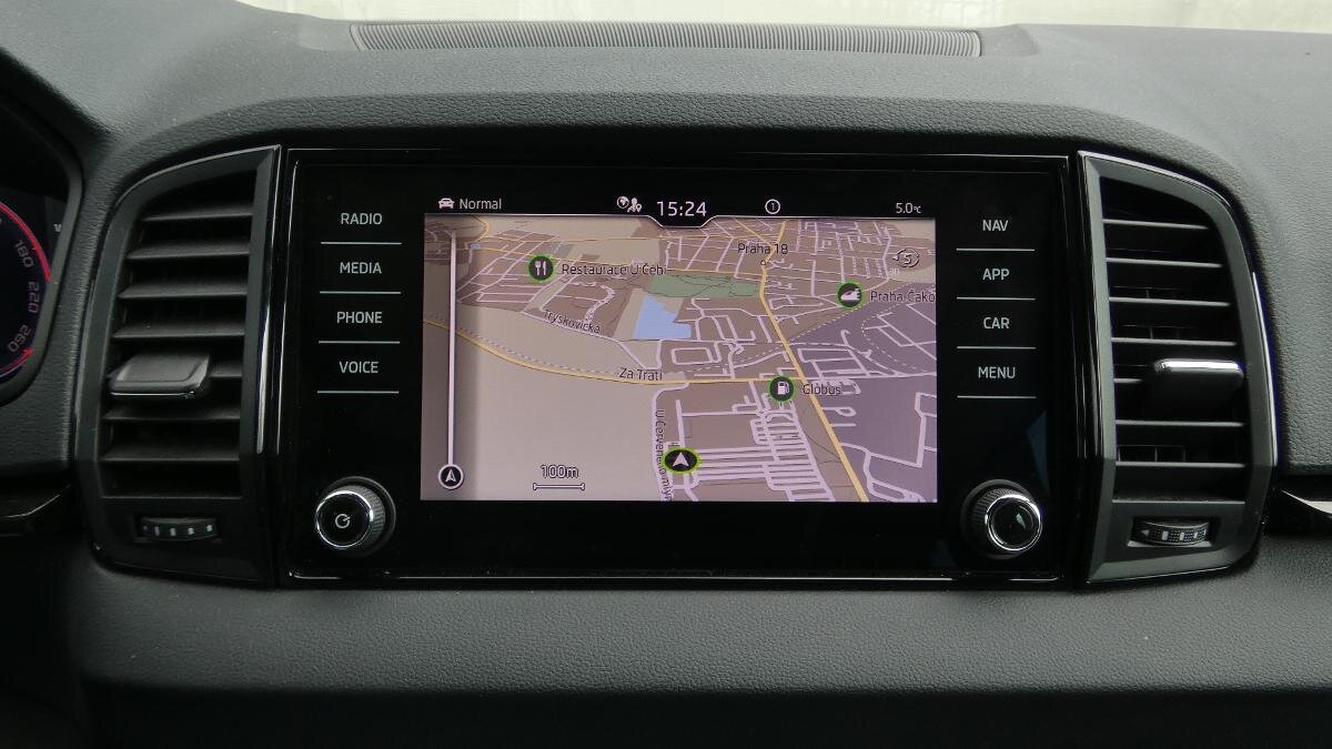 Škoda Karoq SUV / Terénní 1,5 l 110 kw