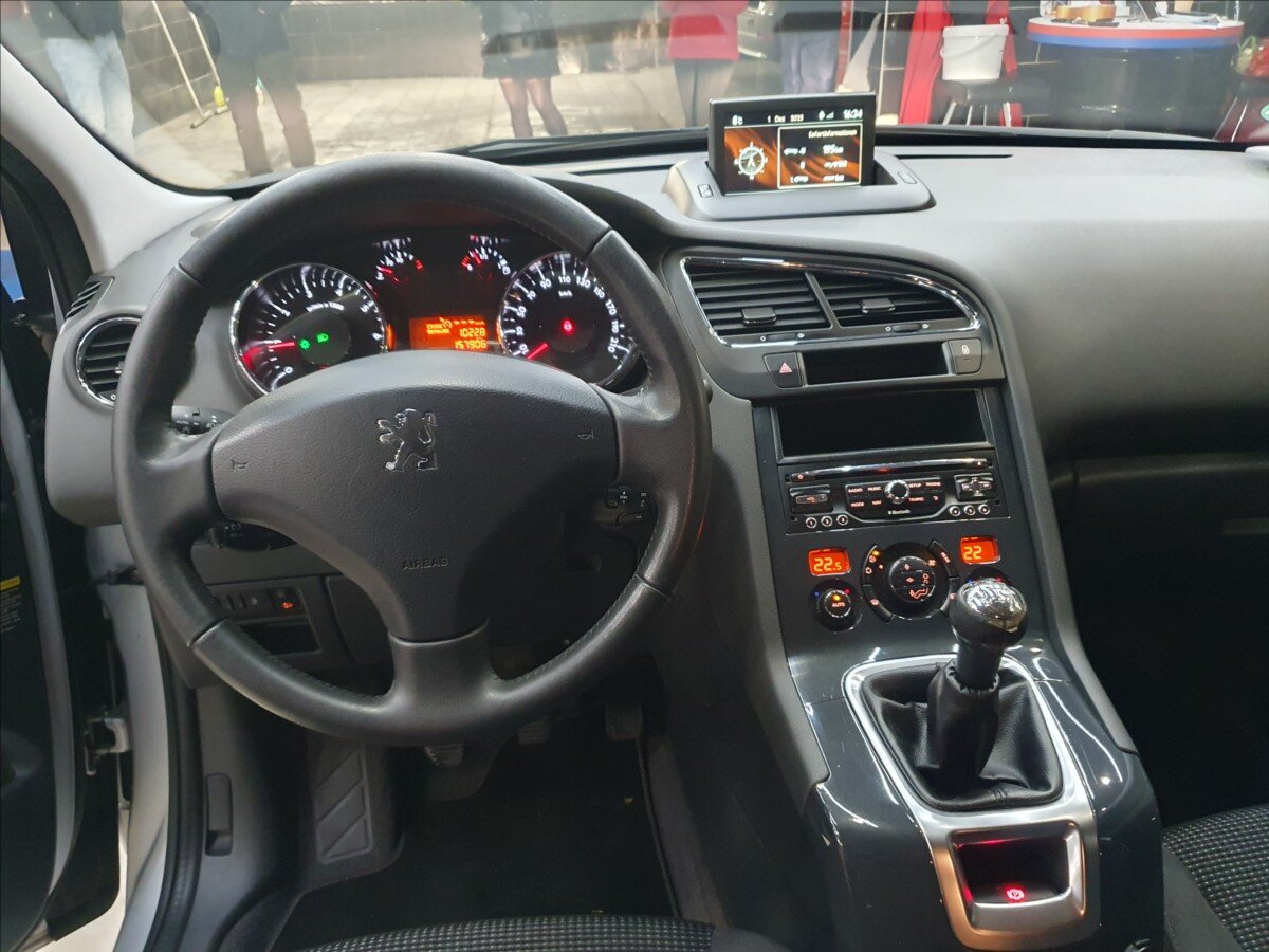 Peugeot 5008 MPV 1,6 l 88 kw