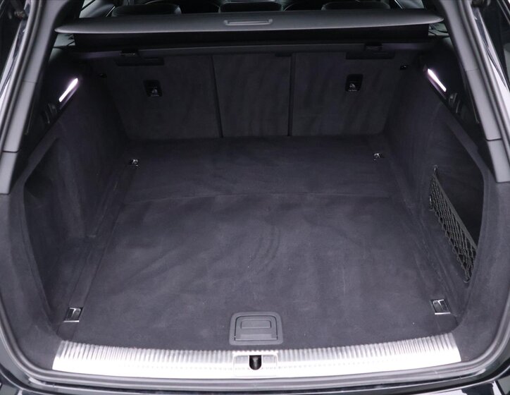 Audi A4 Kombi 3,0 l 160 kw