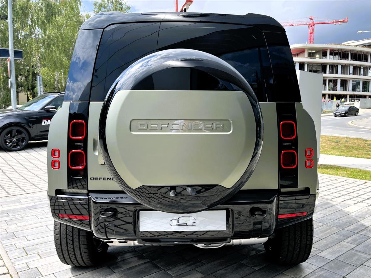Land Rover Defender SUV / Terénní 3,0 l 221 kw