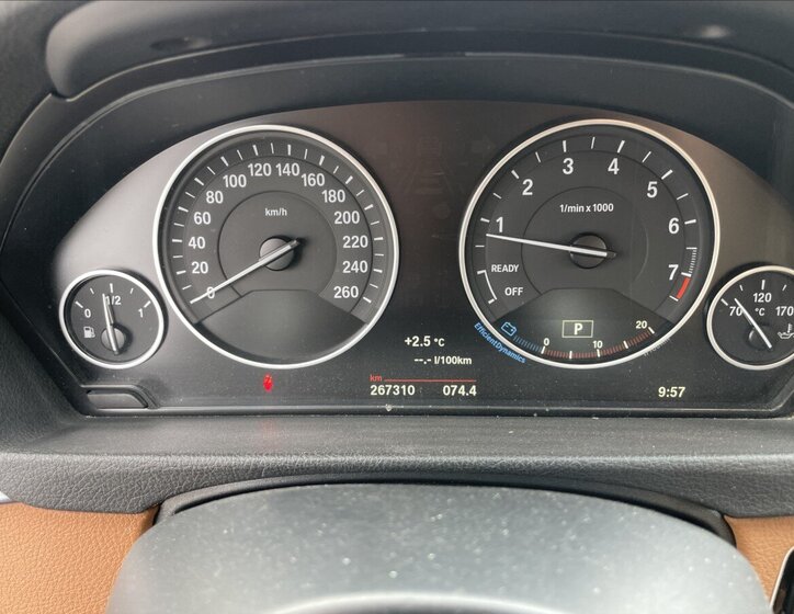 BMW Řada 3 Sedan / Limuzína 3,0 l 225 kw