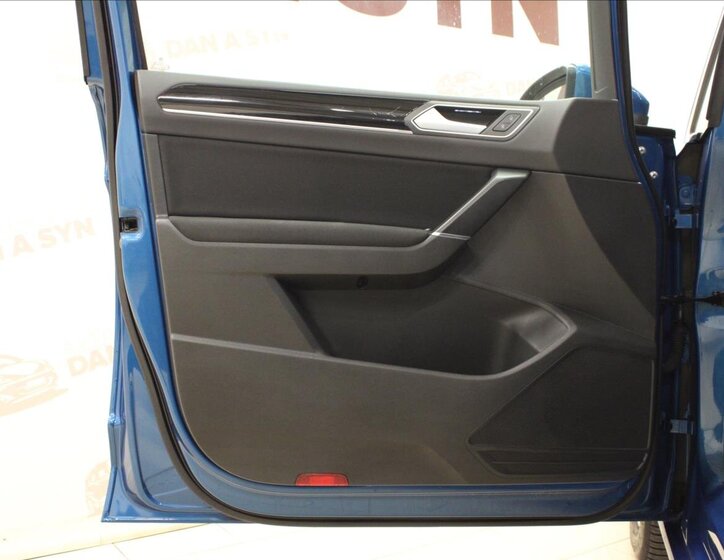 Volkswagen Touran SUV / Terénní 1,4 l 110 kw