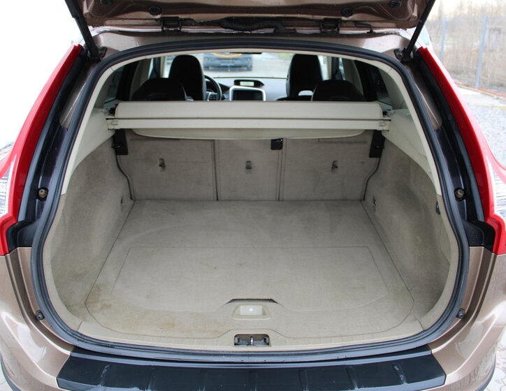 Volvo XC60 SUV / Terénní 2,4 l 129 kw