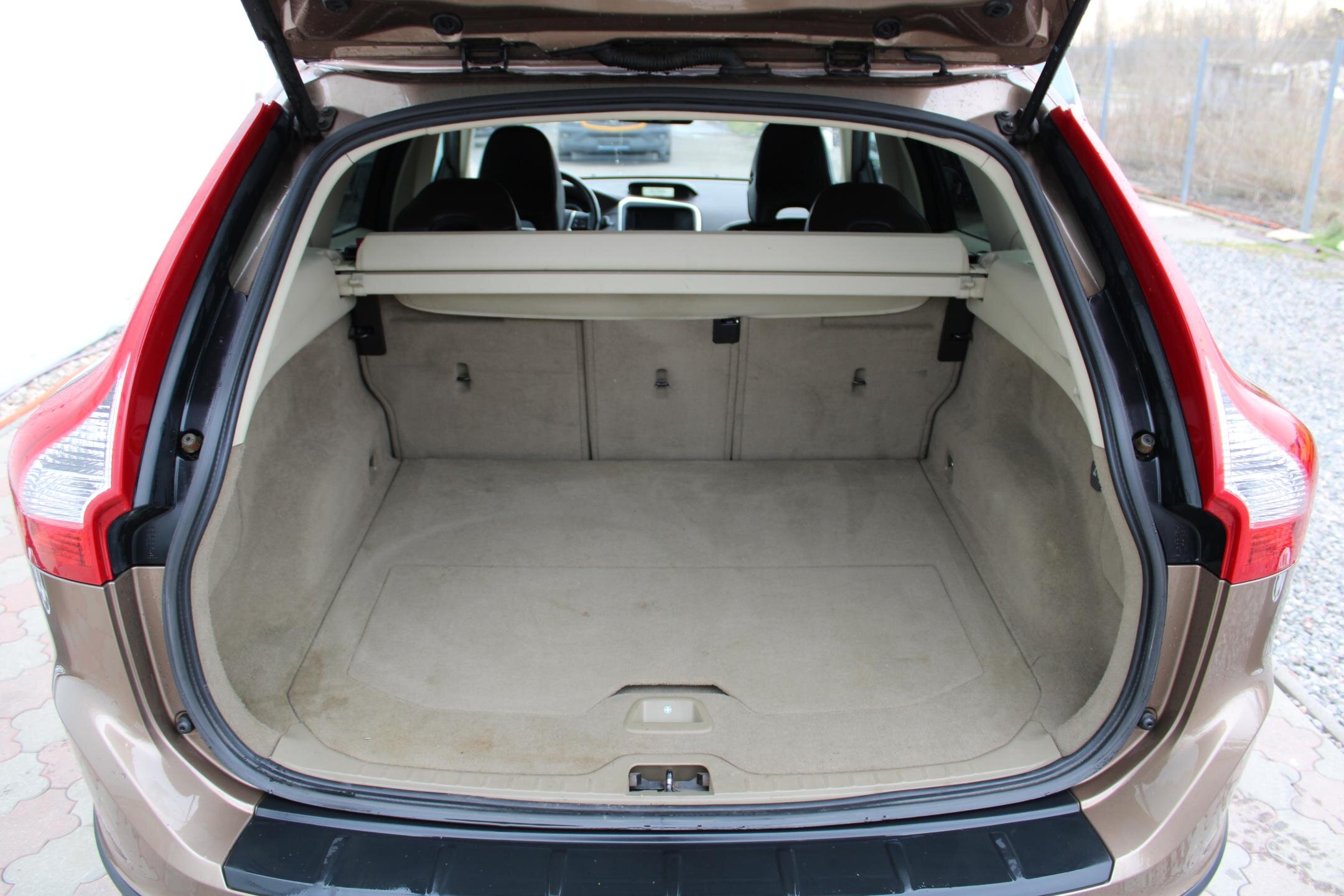 Volvo XC60 SUV / Terénní 2,4 l 129 kw