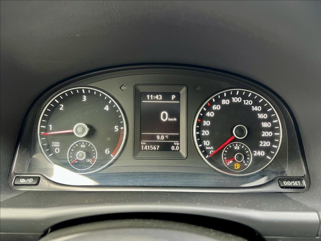 Volkswagen Touran MPV 1,6 l 77 kw
