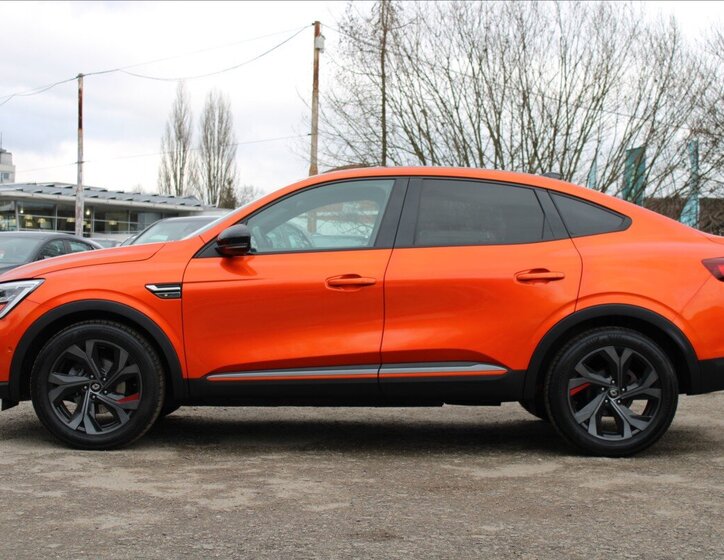 Renault Arkana SUV / Terénní 1,6 l 105 kw