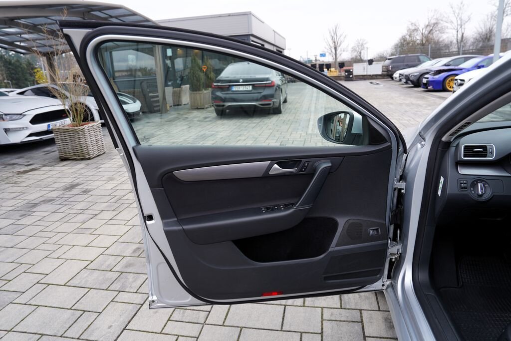 Volkswagen Passat Kombi 2,0 l 125 kw