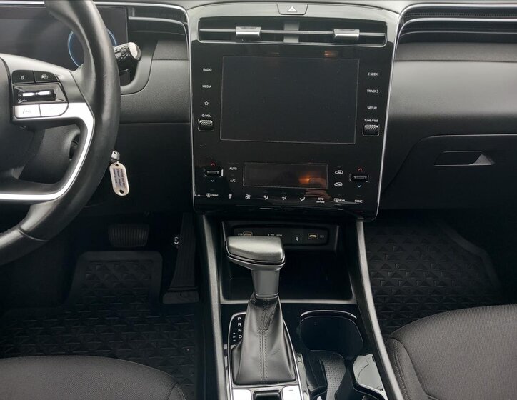 Hyundai Tucson SUV 1,6 l 110 kw