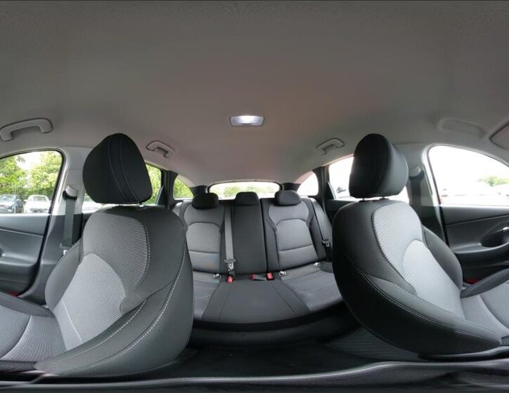 Hyundai i30 Kombi 998,0 73 kw