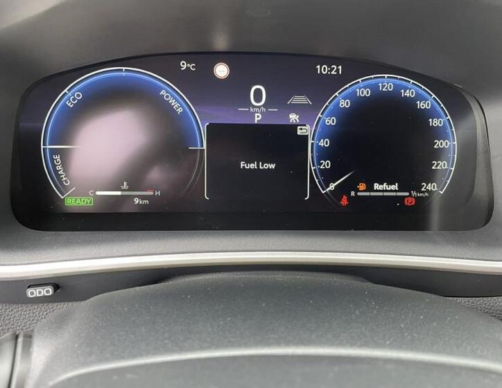 Toyota Corolla Cross 24