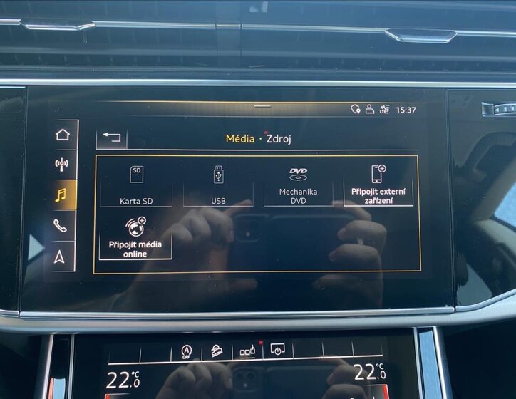 Audi Q8 SUV / Terénní 3,0 l 250 kw