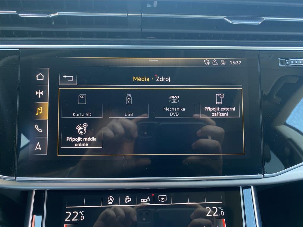 Audi Q8 SUV / Terénní 3,0 l 250 kw