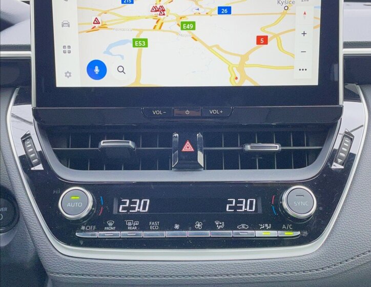 Toyota Corolla Cross SUV 2,0 l 112 kw