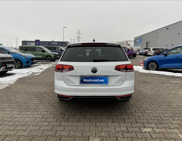 Volkswagen Passat Kombi 2,0 l 110 kw