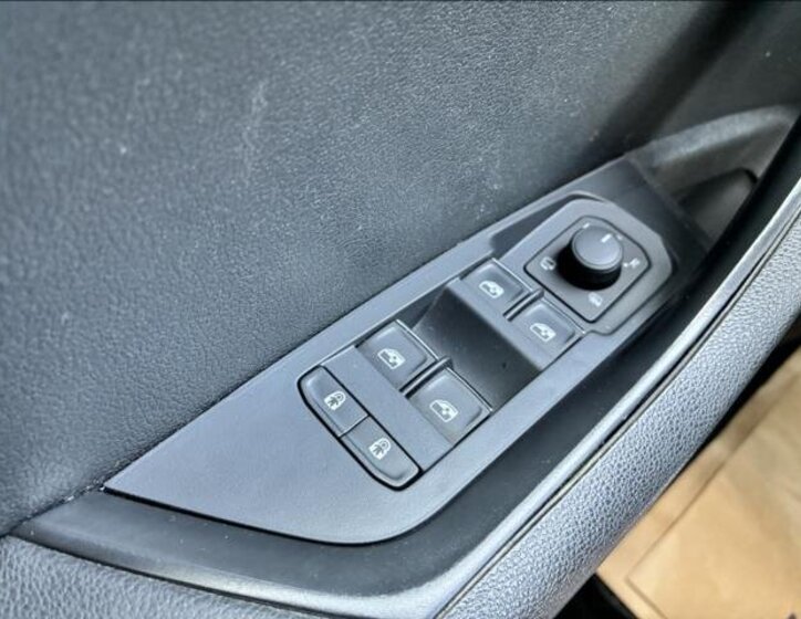 Škoda Karoq SUV / Terénní 2,0 l 110 kw