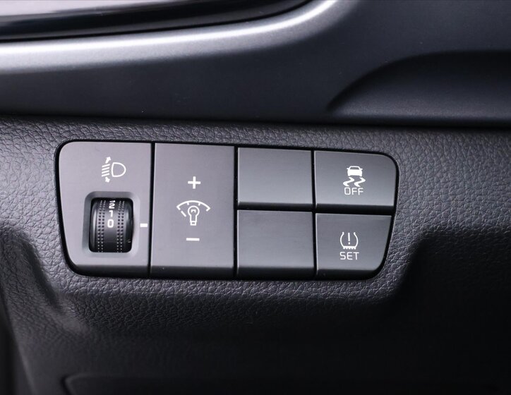 KIA Stonic SUV / Terénní 998,0 88 kw