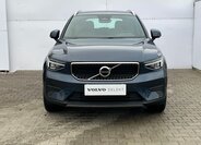 Volvo XC40 3