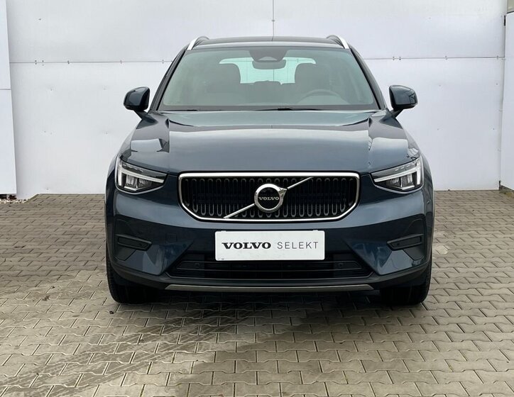 Volvo XC40 3