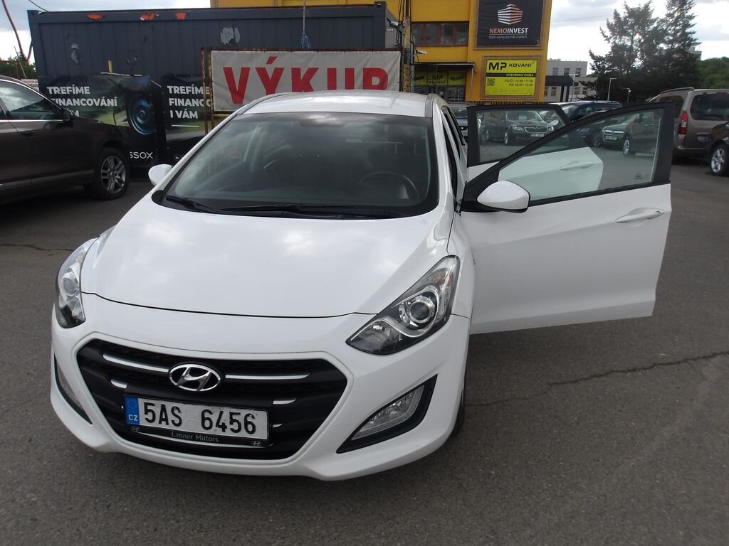 Hyundai i30 Kombi 1,6 l 88 kw
