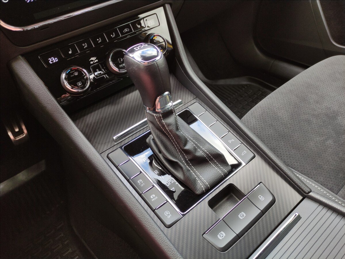 Škoda Superb Kombi 2,0 l 147 kw