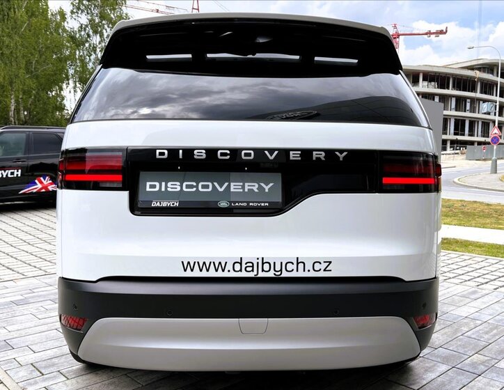 Land Rover Discovery 4