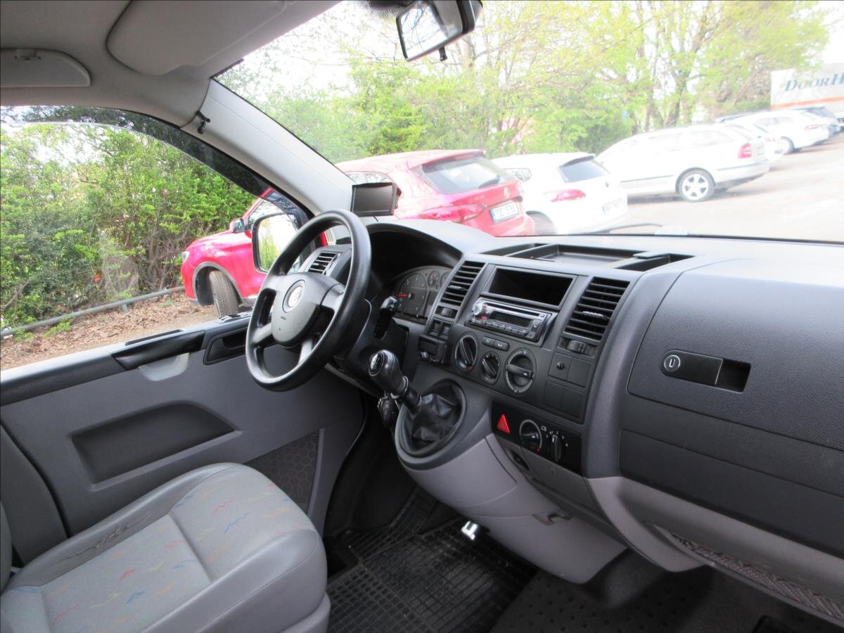 Volkswagen Transporter Ostatní 2,5 l 96 kw