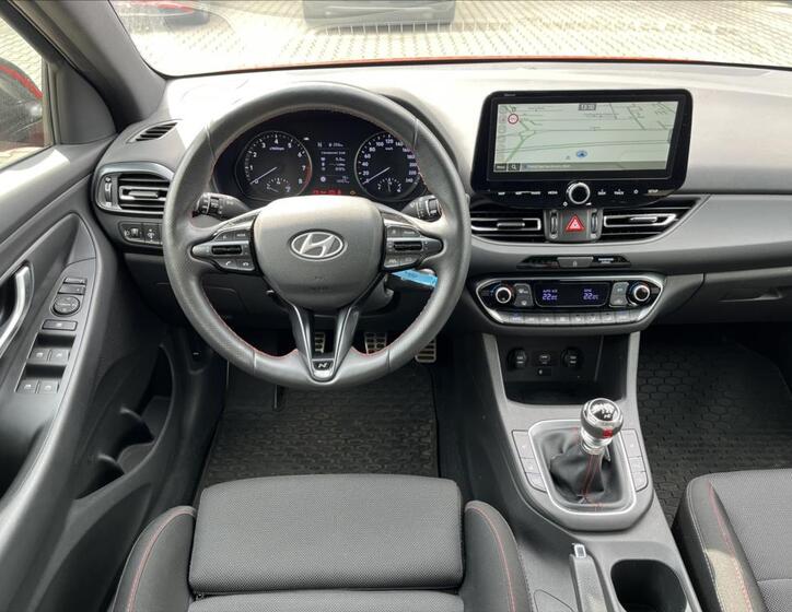 Hyundai i30 10