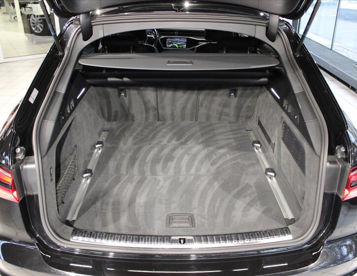 Audi A6 Allroad Kombi 3,0 l 210 kw