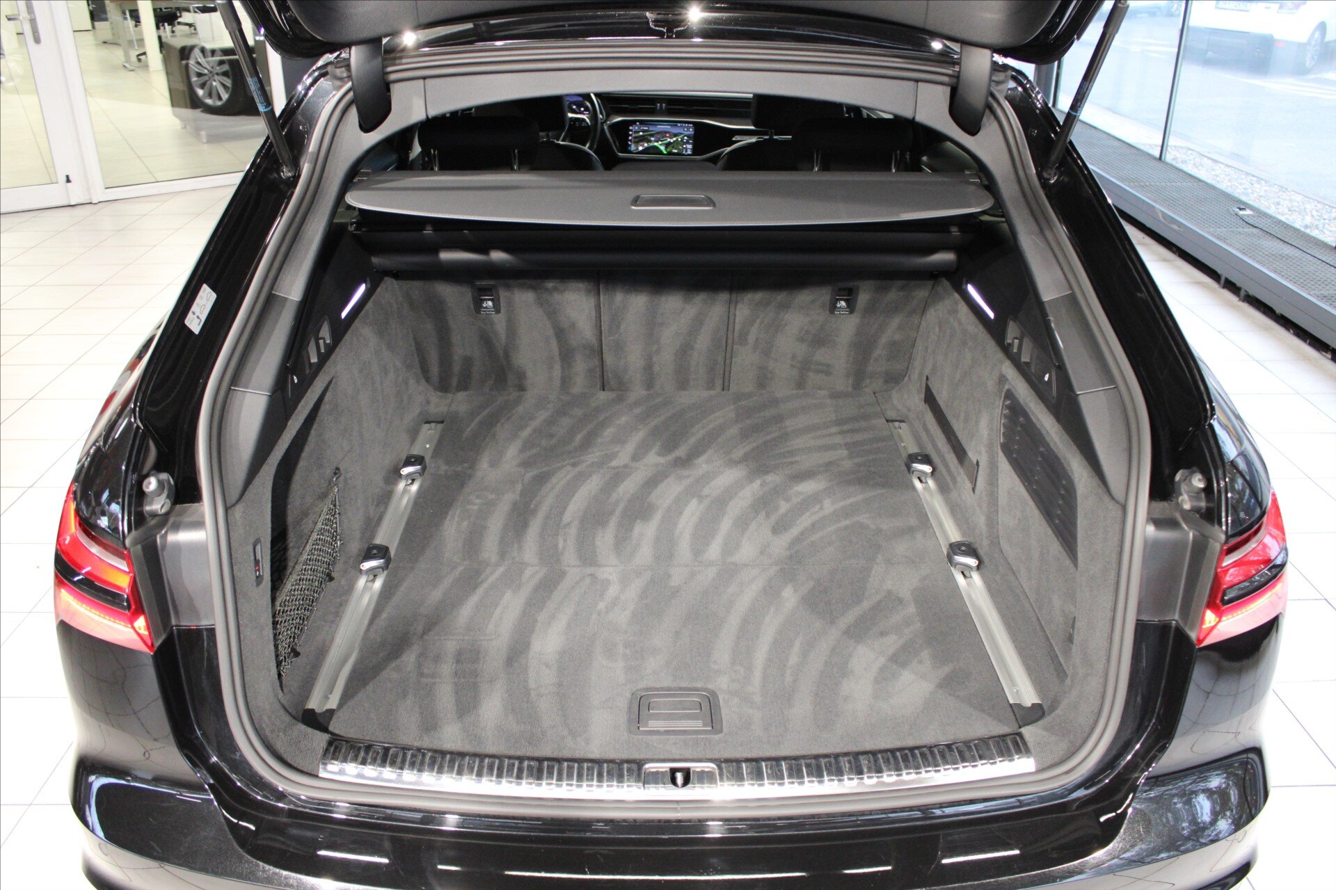 Audi A6 Allroad Kombi 3,0 l 210 kw