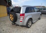 Suzuki Grand Vitara 6