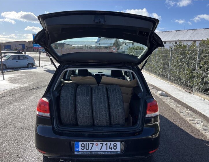 Volkswagen Golf Hatchback 2,0 l 81 kw