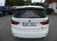 BMW Řada 2 8