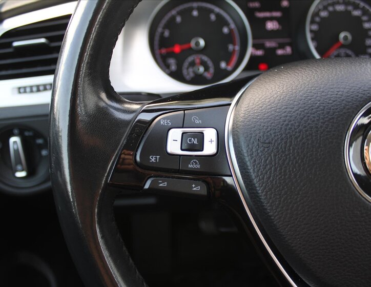 Volkswagen Golf Kombi 1,4 l 92 kw