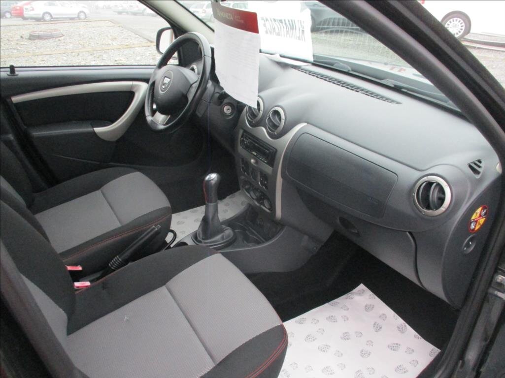 Dacia Duster SUV 1,6 l 77 kw