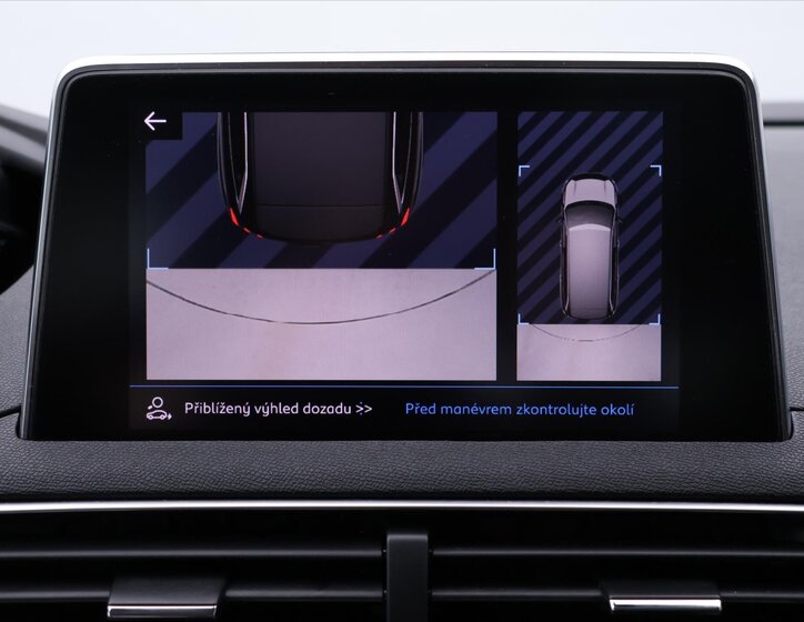 Peugeot 5008 SUV / Terénní 1,2 l 96 kw